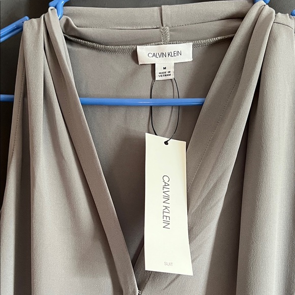 Calvin Klein Women's Taupe Sleeveless Blouse - Picture 3 of 7